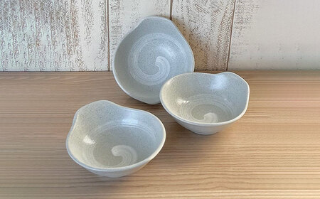 【美濃焼/みずなみ焼】 鍋用 取鉢 とんすい Lサイズ 3個セット うず刷毛(白) 瑞浪市 / 山喜製陶 食器 皿 取り皿 [AZCP088]