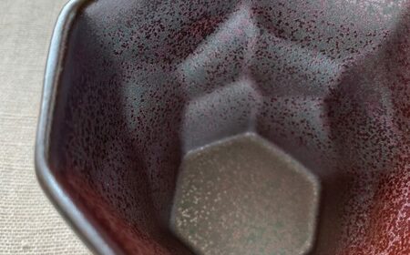 【美濃焼】 つばめ工房 黒土 ロックカップ ガーネット 瑞浪市 / 大恵 陶磁器 酒器 ギフト [AZBG010]