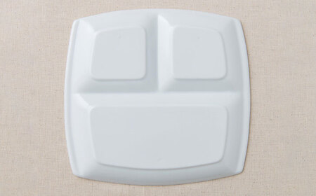 【美濃焼】 ランチプレート titto 角 白×ピンク 各1枚セット 瑞浪市 / JS企画 / 小田陶器 食器 スクエアプレート 仕切り皿 おしゃれ [AZAZ001]