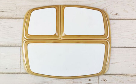 【美濃焼】 ランチプレート クレスタ マスタード 取っ手付き 1枚 / 瑞浪市 / JS企画 / 小田陶器 食器 仕切り皿 おしゃれ [AZAZ183]