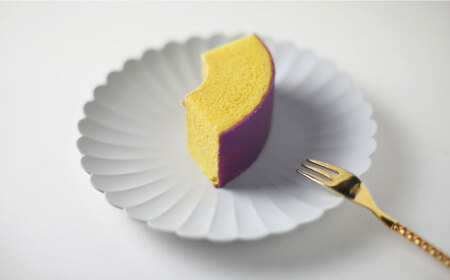 バウムクーヘンA（プレーンホール＋さつまいも＆いちごカット）[AUAH017]バウムクーヘン