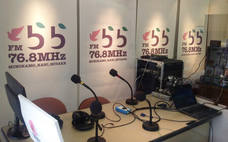 【ディレクター体験プラン】 オリジナル番組 制作体験 （59分収録）｜FMラインウェーブ株式会社 オリジナル FM ラジオ 番組 体験