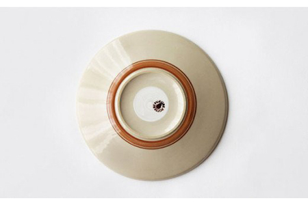 【美濃焼】ローリエ 15cm プレートセット（紺・緑）【ふくべ窯】食器 ケーキ皿 取り皿 副菜皿 ペア ネイビー グリーン カフェ風 花柄 写真映え かわいい おしゃれ レンジ対応 食洗機対応 [MAI007]