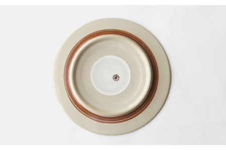 【美濃焼】ローリエ 20cm リムプレートセット（紺・緑）【ふくべ窯】食器 パスタ皿 パン皿 ケーキ皿 ペア ネイビー グリーン カフェ風 花柄 写真映え かわいい おしゃれ レンジ対応 食洗機対応 [MAI009]