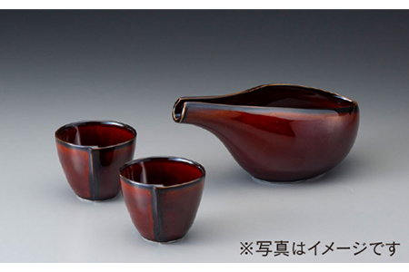 【美濃焼】ハス冷酒器セット【カネコ小兵製陶所】【TOKI MINOYAKI返礼品】食器 片口 お猪口 おちょこ プレート お酒 日本酒 冷酒 ギフト プレゼント 贈り物 レンジ対応 食洗機対応 送料無料 [MBD057]