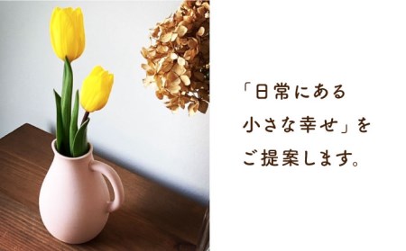 【美濃焼】piccola(ピッコラ) 一輪挿し pitcher(ピッチャー) ピンク 【金新製陶所】インテリア 雑貨 花瓶 一輪挿し お花 コンパクト ピンク 桃 写真映え かわいい シンプル おしゃれ ギフト プレゼント 贈り物 送料無料 [MDG002]