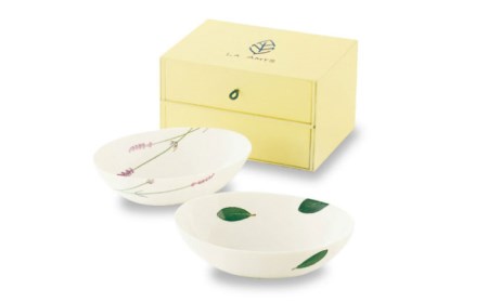 【美濃焼】ラ・エミーズ オーバルボウル 2点 ペアセット【山加商店】AM20-TS30 食器 オーバル ボウル 楕円 深皿 鉢 カレー皿 パスタ皿 サラダボウル ホワイト 白 ペア 2個 セット 食洗機対応 送料無料 [MEB001]