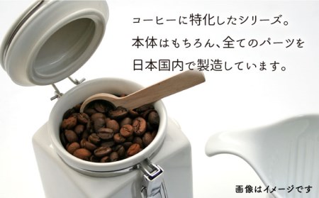 【美濃焼】コーヒーキャニスター200 2個セット ホワイト×トマト【ZERO JAPAN】保存容器 コーヒー豆 紅茶 緑茶 日本茶 陶器 密閉 密封 遮光 コーヒー 豆 粉 おしゃれ パッキン付き 調味料入れ キッチン収納 シンプル 無地 かわいい 密封瓶 [MBR140]