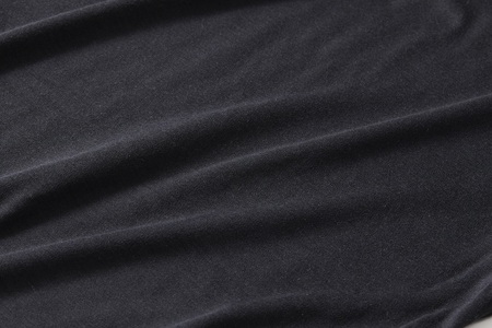 922 とろけるような着心地、高級ウールTシャツ