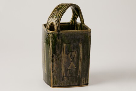 【ふるなび限定】織部手付桶花入　作者：山下　眞喜 【0032-096】陶芸 FN-Limited-SP