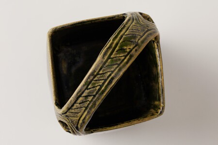 【ふるなび限定】織部手付桶花入　作者：山下　眞喜 【0032-096】陶芸 FN-Limited-SP