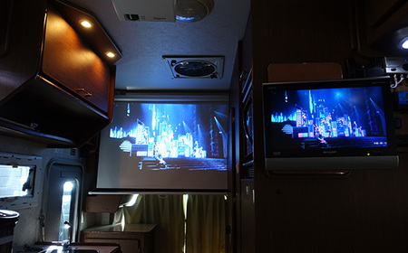 キャンピングカーレンタル　ハイエース黒　平日24時間　土日祝日別途対応可 [No.782]