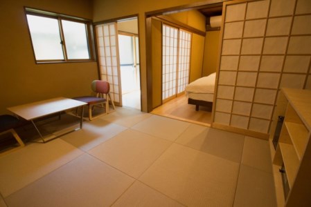 SATOYAMA STAY TONO-MACHI宿泊券ペア宿泊券 飛騨古川 朝食付き 1泊 観光地 [Q2472]