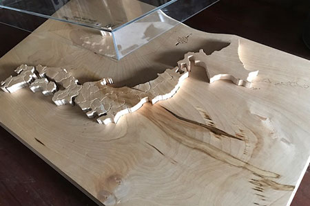 一枚板から製作した「木製の日本地図パズル」［M0003］ | 岐阜県飛騨市 