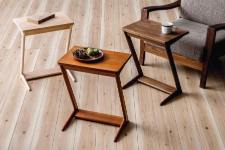 サイドテーブル　ブラックチェリー材　飛騨の家具　イバタインテリア ST-45 CH  [Q2146]