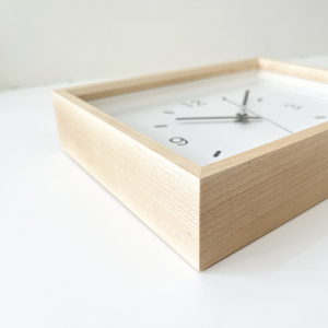 KATOMOKU 少し小さな木枠時計（H.メープル）km-53HM