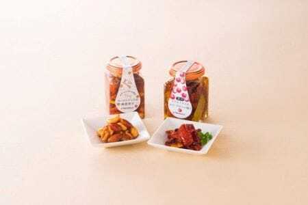 郡上産ドライトマトのオリーブオイル漬け＆ローストナッツの蜂蜜漬け