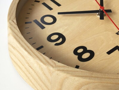 KATOMOKU　ホワイトアッシュの木枠&シナ文字盤電波時計(ナチュラル)　km-107NARC