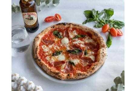 薪窯ピザとフランクフルトセット ピザ小(15㎝)4枚＋鶏ちゃんPizza小(15㎝)1枚+鶏ちゃんフランク5本［GONZA×けいちゃんカンパニーコラボ］ピザ ぴざ ピザ