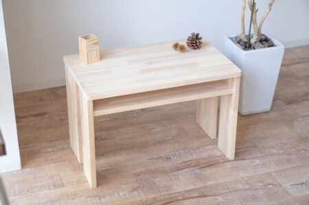建築端材でつくったキッズテーブル　こども つくえ テーブル つくえ テーブル