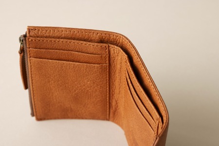 FACE-C（革のカシミヤ 郡上市産明宝鹿革三つ折り財布）ブラウン