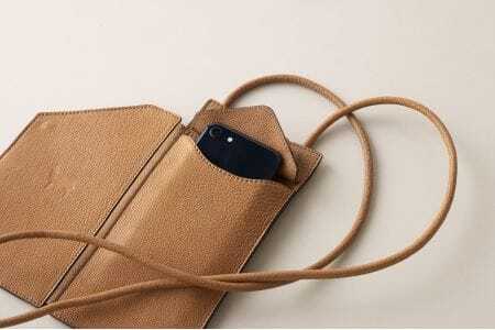 ENVELOPE（革のカシミヤ 郡上市産明宝鹿革スマホショルダーバッグ）ブラウン