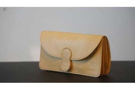 RIPS（革のカシミヤ 郡上市産明宝鹿革レディース財布）イエローベージュ