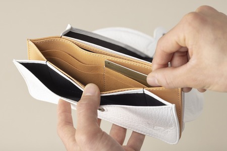 RIPS（革のカシミヤ 郡上市産明宝鹿革レディース財布）ルージュ