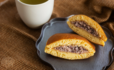 先行予約【2026年6月配送】（箱入り）幸月の生どら　10個（冷凍） どらやき 和菓子 生クリーム どら焼き ギフト 贈答 贈り物【100-2【6】】