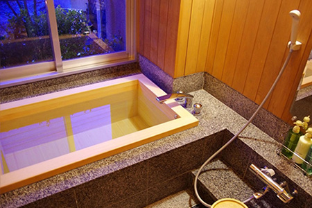 下呂温泉【悠久の華】宿泊補助券（30,000円分）【a020-4】