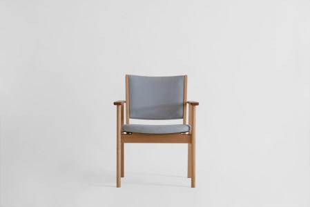 (22038003)LIM Living Chair(ミズナラ)布座:グレー
