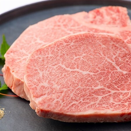 飛騨牛A5等級　ヒレステーキ　約300g(150g×2)【配送不可地域：離島】【1125930】