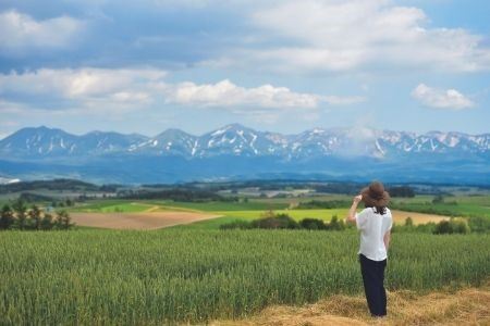 丘のまちびえい移住定住推進室　移住体験プライベートツアー　宿泊券5,000円分 | 移住体験 北海道 移住体験 美瑛町 移住体験 おすすめ 移住体験  [022-25]
