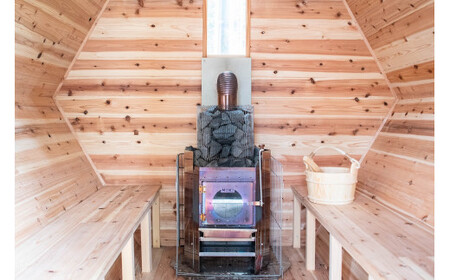  岐阜県産ひのきの六角形サウナ プライベートサウナ バレルサウナ ロウリュ ロウリュウ