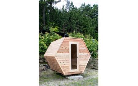 岐阜県産スギの六角形サウナ プライベートサウナ バレルサウナ ロウリュ ロウリュウ