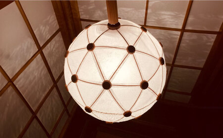 美濃和紙を使用したジオデシック構造のランプシェード ?2トーン（楮紙／楮落水紙（花麻））・2V／30cm?【完全受注制作】 インテリア ハンドメイド ランプシェード 笠 ランプ 白川町 / ナナヒト[AWBX002]