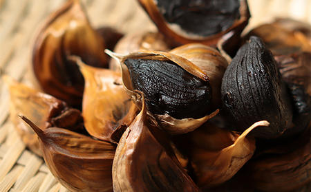 【北海道上富良野町産】富良野ブラックガーリック(400g×2パックセット) 野菜 国産野菜 国産ニンニク 黒にんにく バラタイプ