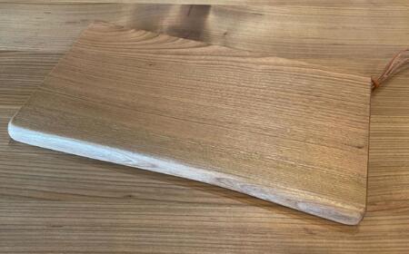 キャンピング カッティングボード 木製（サクラ）まな板 アウトドア用品 キャンプ 料理 調理道具□