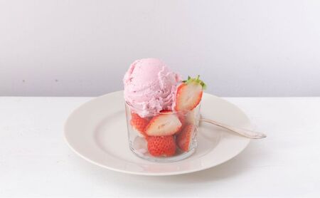 いちご農家が作る 静岡いちご ジャム 150g x 2個 ＆ ジェラート 147ml x 2個 セット 冷凍 苺 デザート アイスクリーム
