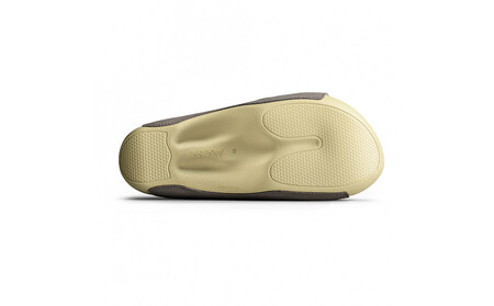 AKAISHI アーチフィッター603指圧 やわらかなソフト指圧の室内履きサンダル【チャコール】＜LLサイズ＞□