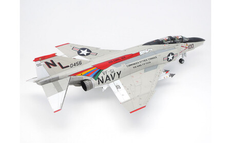1/48 マクダネル・ダグラス F-4B ファントムII