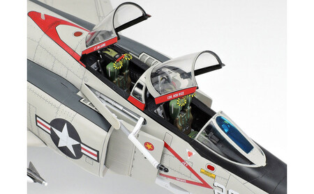 1/48 マクダネル・ダグラス F-4B ファントムII