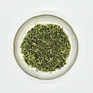 香りと旨みを贅沢に　静岡産 茎茶（棒茶）たっぷり1kgセット（500g×2袋）