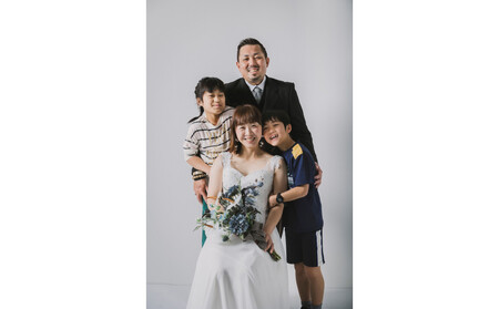 森の中の小さなウェディング