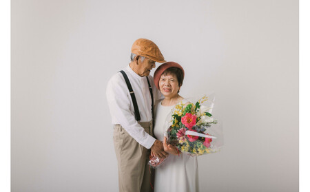 森の中の小さなウェディング