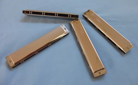 Showa複音ハーモニカ 4本セット 雑貨 日用品 楽器 