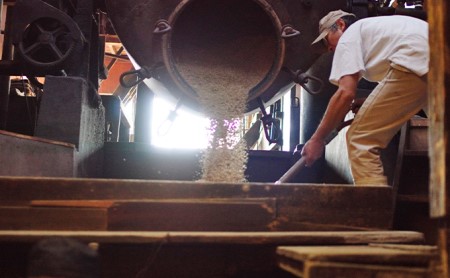明治屋醤油（醤油4種・ソース2種・味噌2種＋クッキー2コ・せんべい1コ・山女魚甘露煮１コ）【配送不可：離島】 しょうゆ 米味噌 