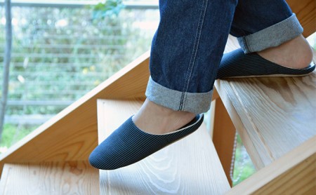 【遠州綿紬】 やわらかスリッパ2足&はんかち2枚セット 日用品