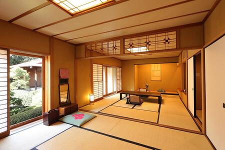 【あたみ石亭 別邸 桜岡茶寮】平休日1泊2食付ペア宿泊券《和室10畳＋8畳》