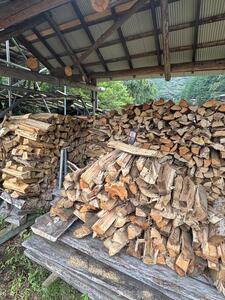 天然木の薪（約17kg～20kg×2箱）【配送不可離島】BBQ キャンプ 焚き火 暖炉 薪 アウトドア 木材 雑貨 日用品 